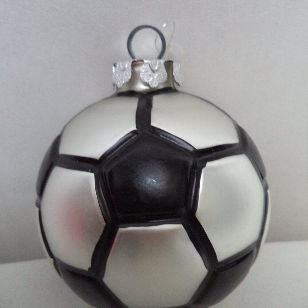 Masters on Silk Krebs Christmas Soccer Ball Ornament glass hand painted NEW NIB - Picture 6 of 6